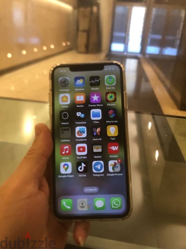 iPhone xs max 1