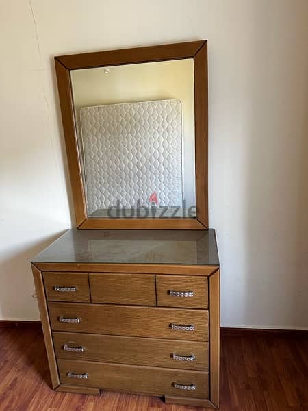 chiffonier 1