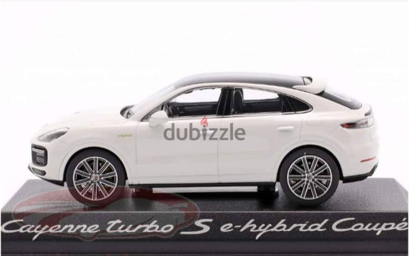 Cayenne Turbo S e-hybrid Coupe diecast car model 1;43 2