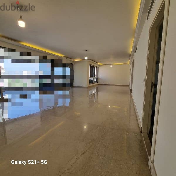 Sea View l 360 SQM  Apartment in Ramlet Bayda . 0