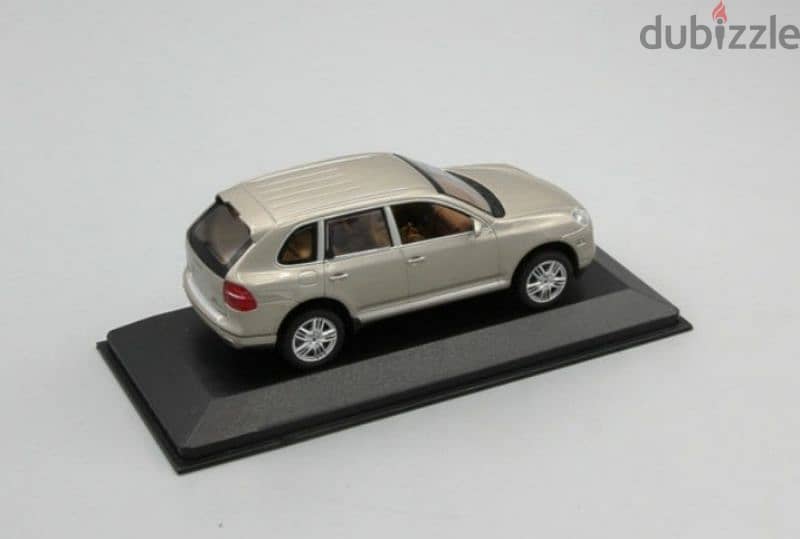 Porsche Cayenne S diecast car model 1;43. 2