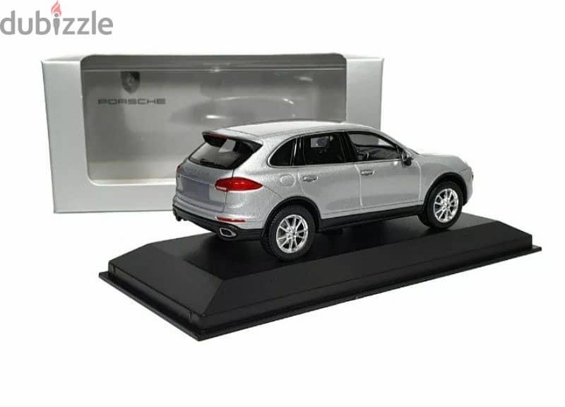 Porsche Cayenne diecast car model 1;43 1