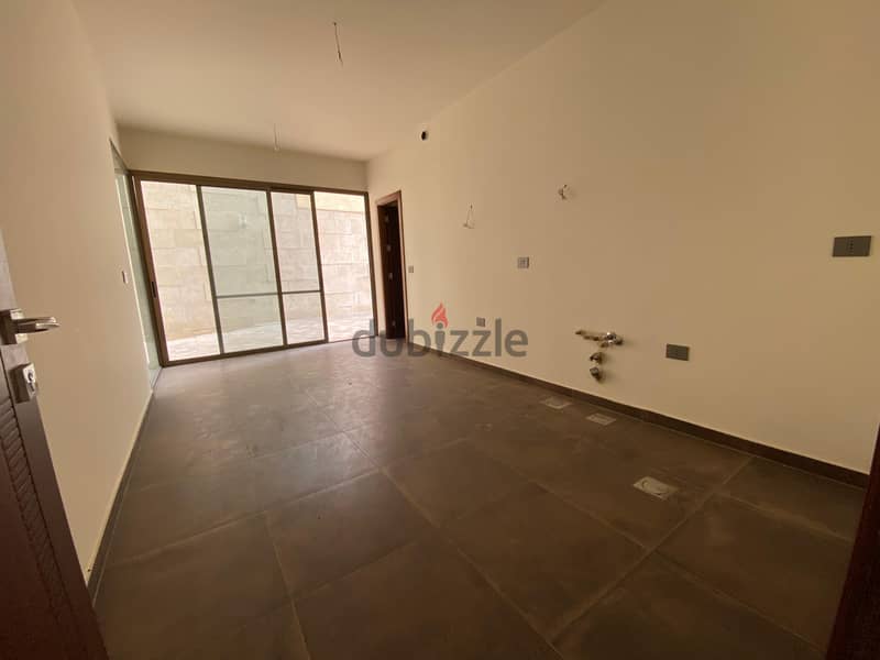 Apartment for sale in Naqqache شقة للبيع في نقاش 5