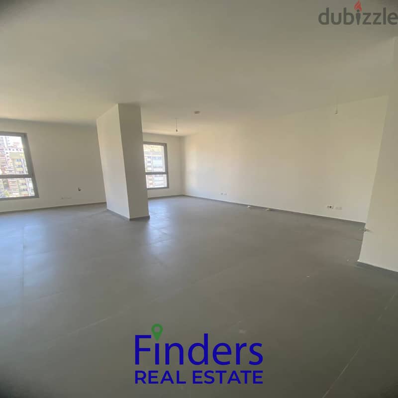 Office for rent in Jal El Dib! مكتب للإيجار في جل الديب 1