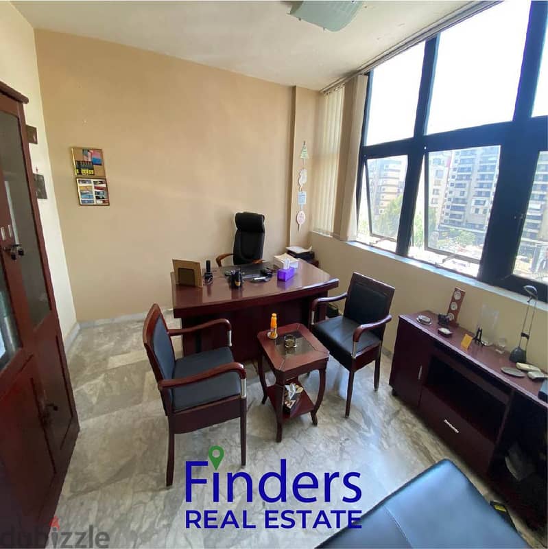 Office For Rent in Jdeideh! | مكتب للإيجار في الجديدة 3