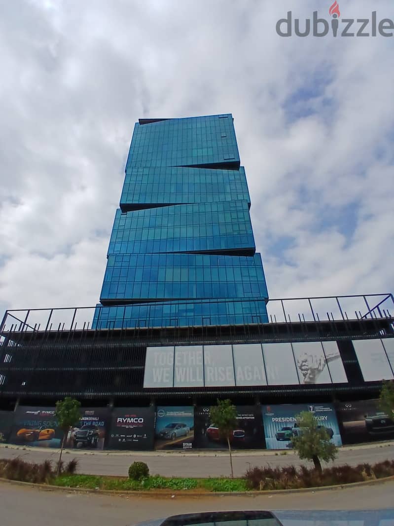 Office for rent in Naccahe with panoramic view in Marina Gate Tower 1