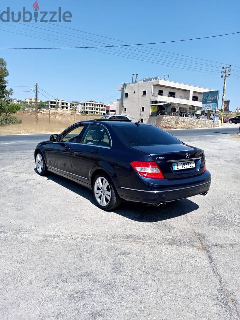 Mercedes-Benz C-Class 2008 C300 6