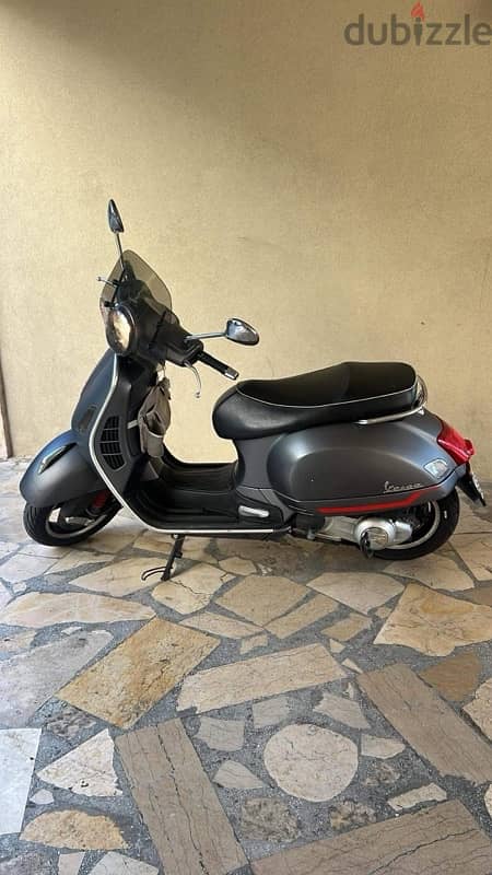 Vespa    03036021 1