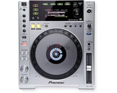 CDJ 850 with DJM 700 Silver Edition with flight case 0