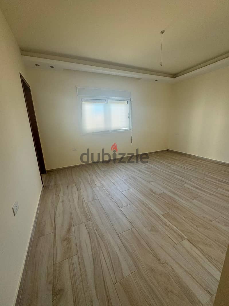 Apartment for sale in Tripoli شقة للبيع في طرابلس 4