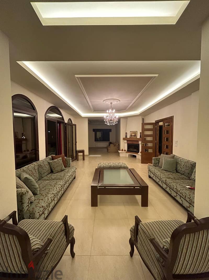 ksara luxurious villa with large garden prestigious neighborhood #6376 0