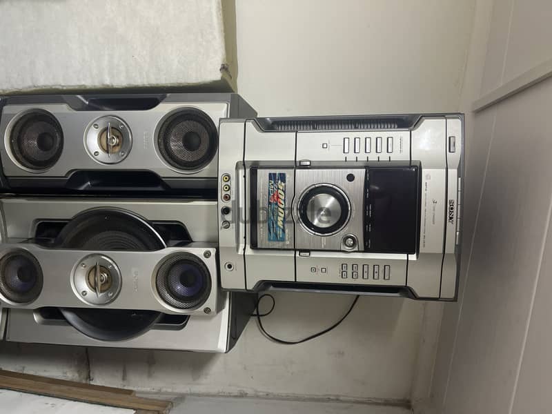 stereo sony 2