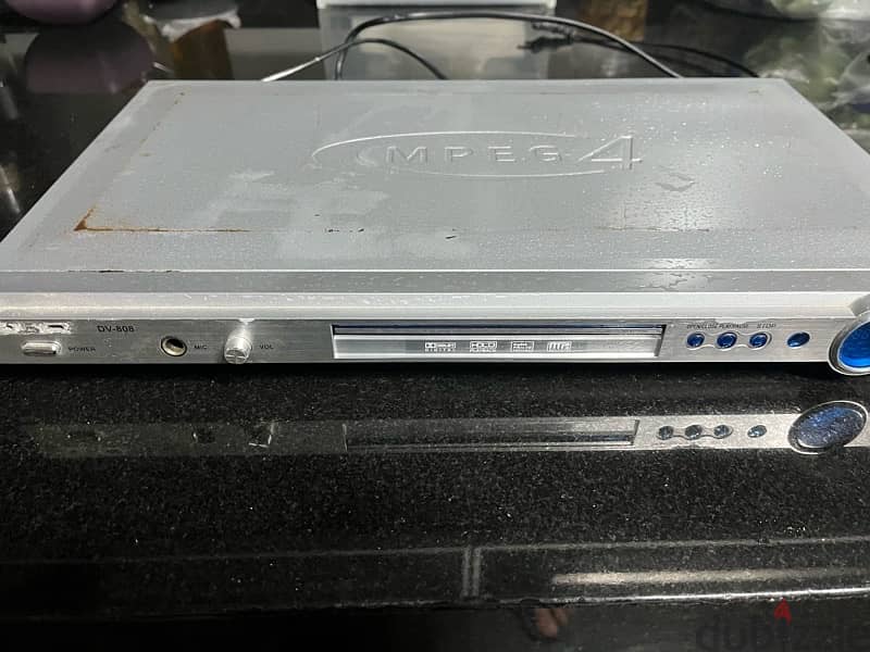 dvd player 1