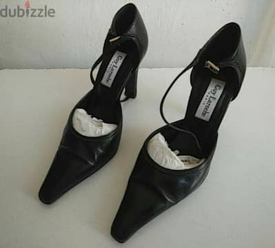 Guy Laroche black shoes (lace) - Not Negotiable