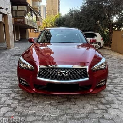 Infiniti Q 50 2.0 t 2016 red on black (company source-42000 km)