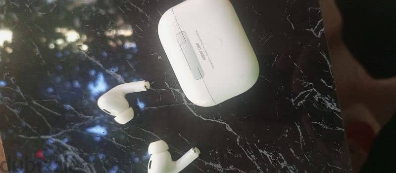 airpods new green lion 1