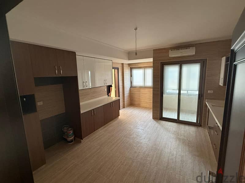 Apartment for sale in Tripoli شقة للبيع في طرابلس 2