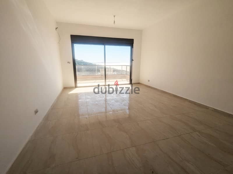 Apartment For Sale In Halate | Sea View | شقة للبيع | PLS 26152/2 2