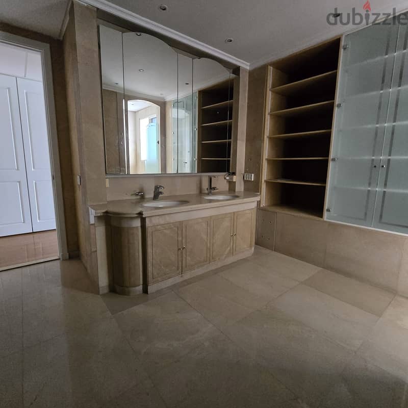 Luxurious apartment for sale in Rabieh شقة فاخرة للبيع في رابية 8