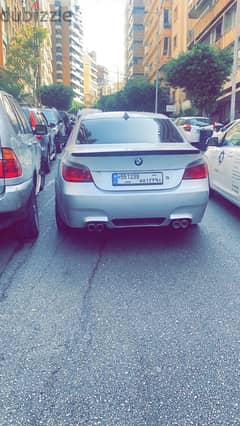 BMW M5 2004 0