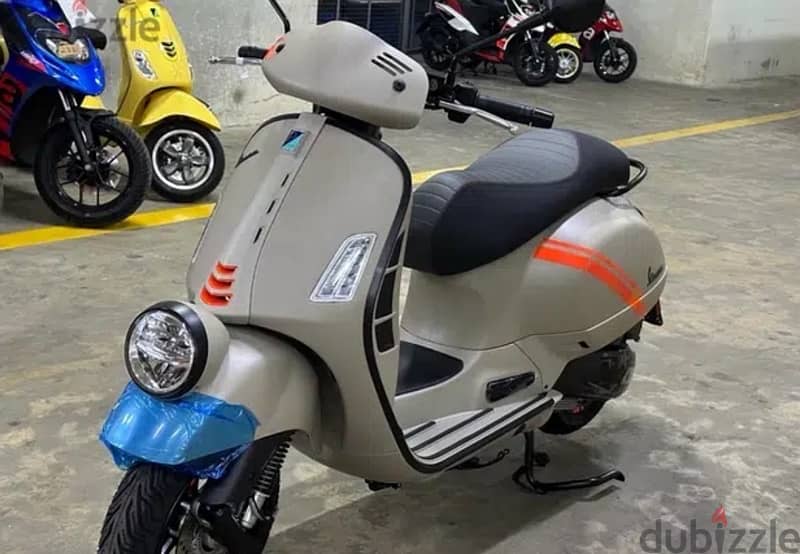 vespa GTV its like new only 300Km from ANB WARRANTY 1