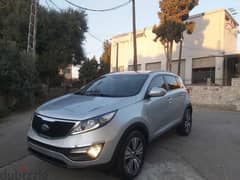 2014 Kia Sportage  4x4 Very Clean 0