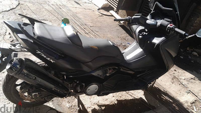 TMAX FOR SALE 3