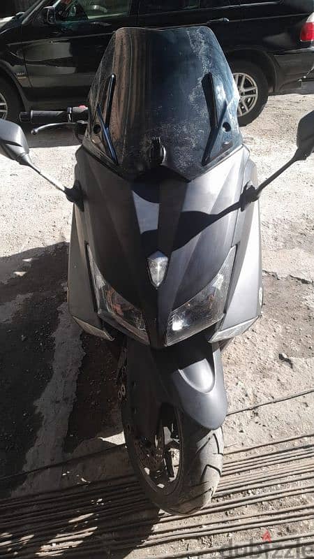 TMAX FOR SALE 6