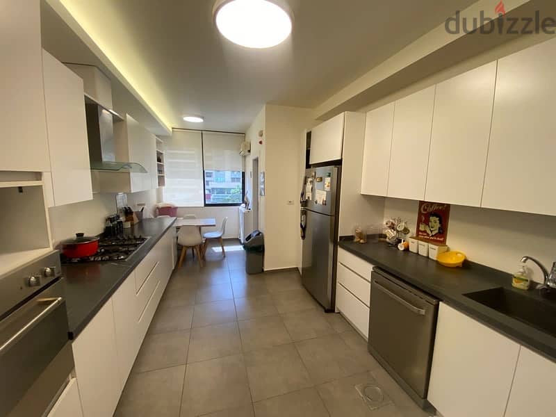 3-bedroom Apartment in Ras El Babih 5