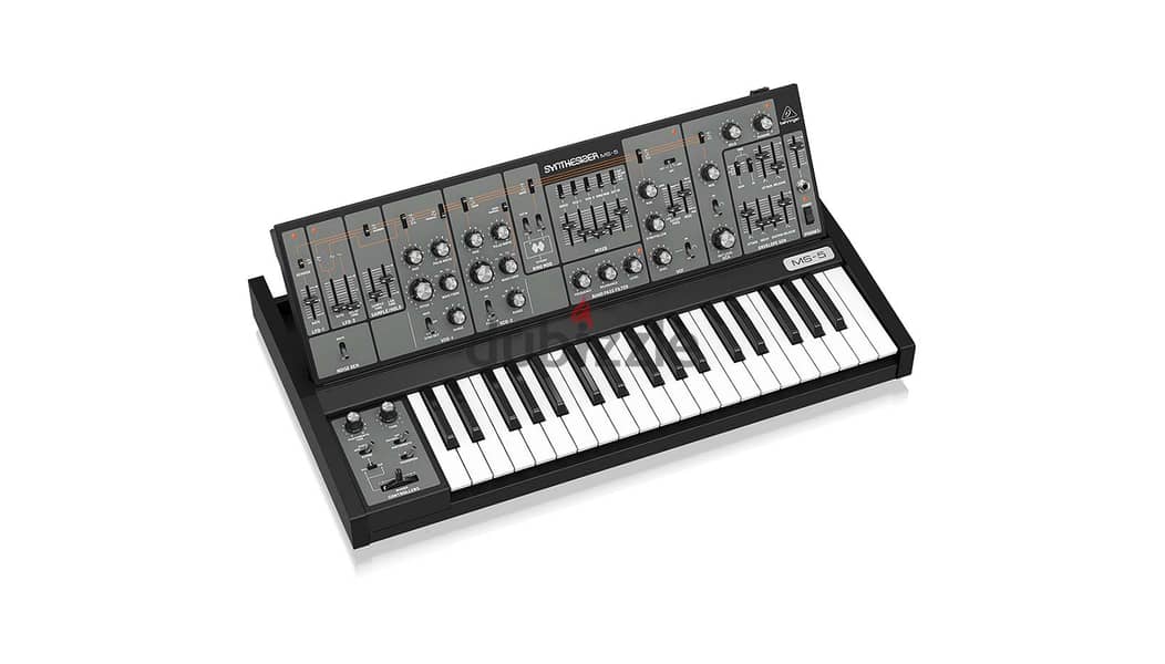 Behringer MS-5 Synthesizer 1