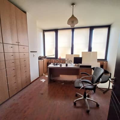 Office in Prime building in Jal el Dib for rent