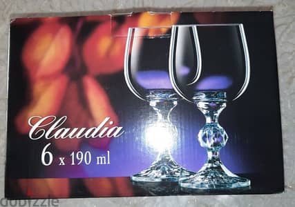 box of 6 cristal wine cups gold plated