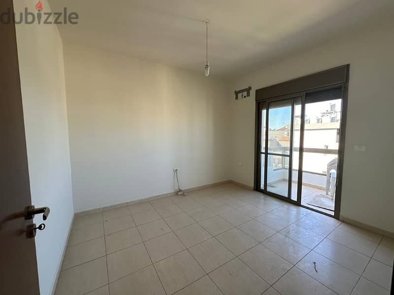 114 Sqm | Decorated apartment for sale in Sid el Baouchriye 7