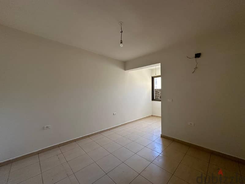 114 Sqm | Decorated apartment for sale in Sid el Baouchriye 9