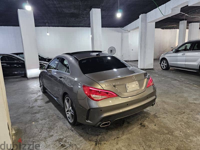 2015 Mercedes CLA 250 Look AMG Grey/Black Clean Carfax Like New! 4