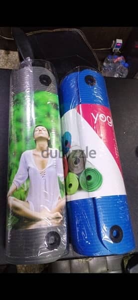 Yoga mat NEW 2cm thickness very good quality 15$ 1