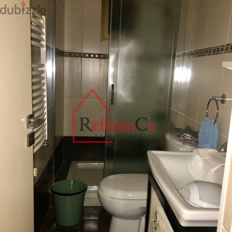 Apartment available in Rayfoun شقة متاحة في ريفون 2