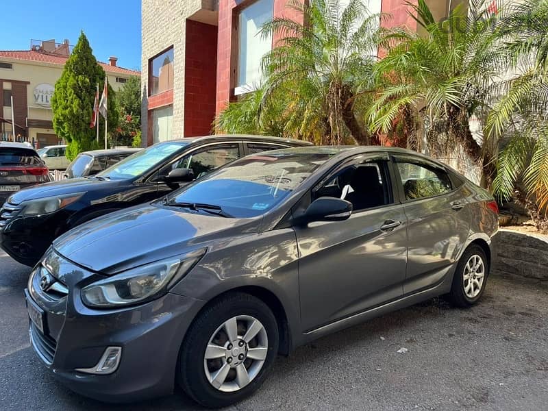 Hyundai Accent 2015 0