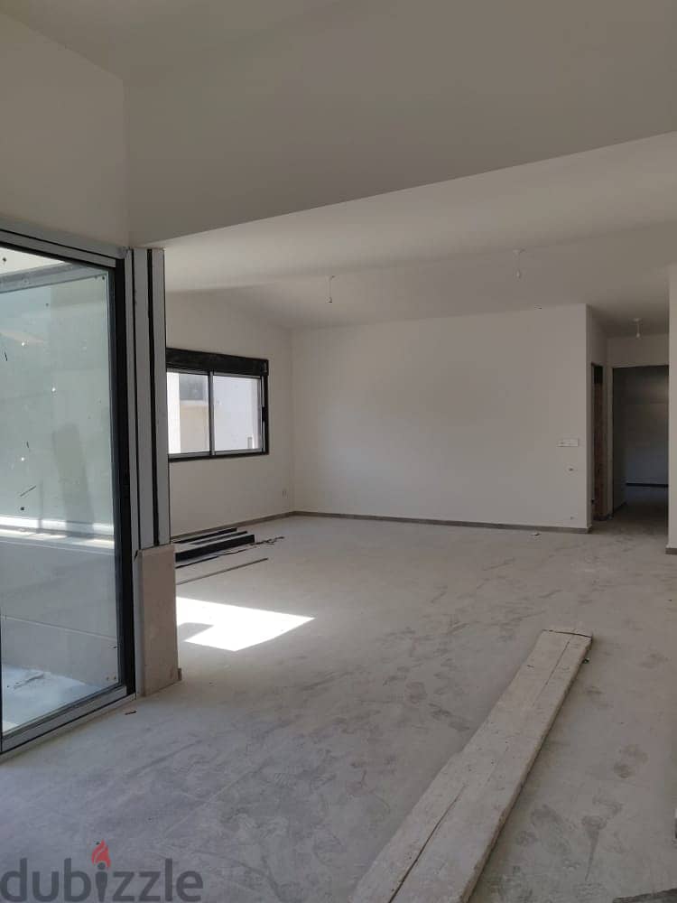 CATCH PRICE!! 290SQ IN ADMA WITH TERRACE AND VIEW, AD-105 1