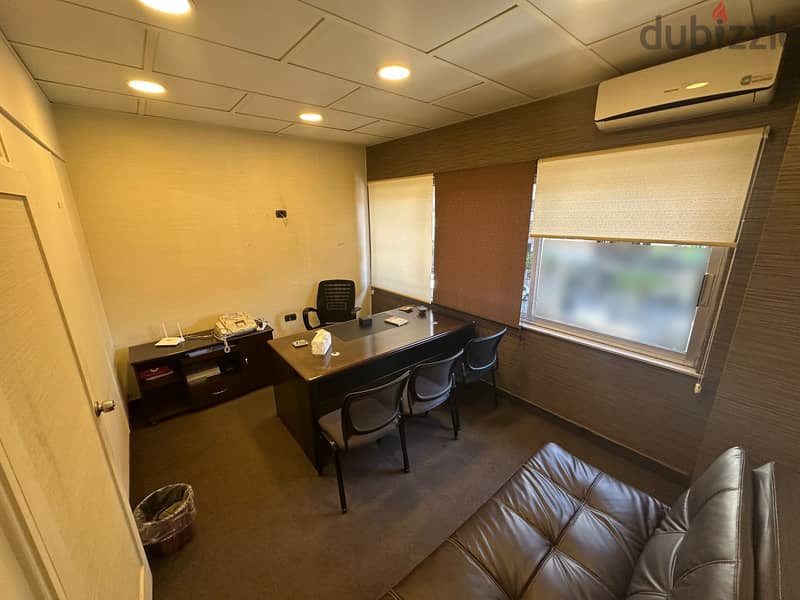 Office for Rent in Jdeideh مكتب للإيجار في الجديدة 3