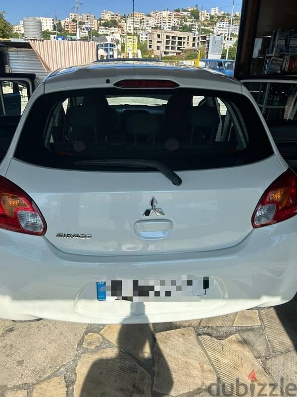 Mitsubishi Mirage 2014 3