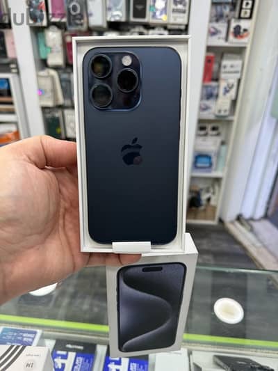 iphone 15 pro  256g  2 sim like new