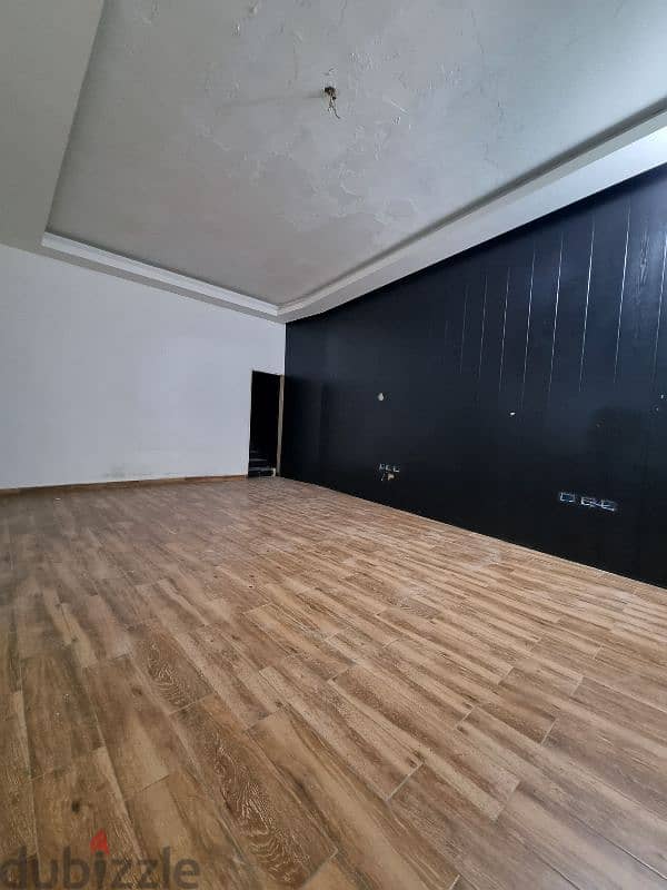 warehouse / Studio / Depot For Rent in Beit el chaar مستودع للإيجار 4