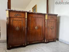 Antique closet 0