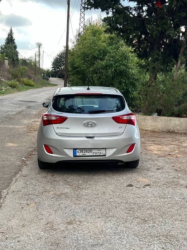 Hyundai Elantra GT 2014 2