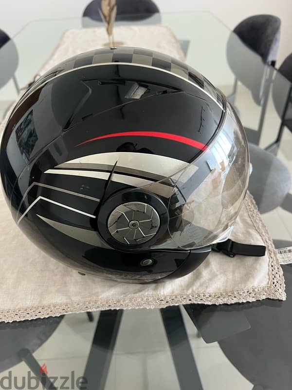 Helmet 1