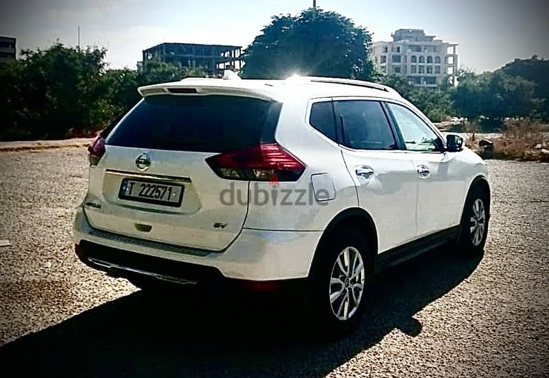 NISSAN ROGUE 2019 ( 30$/day ) 2