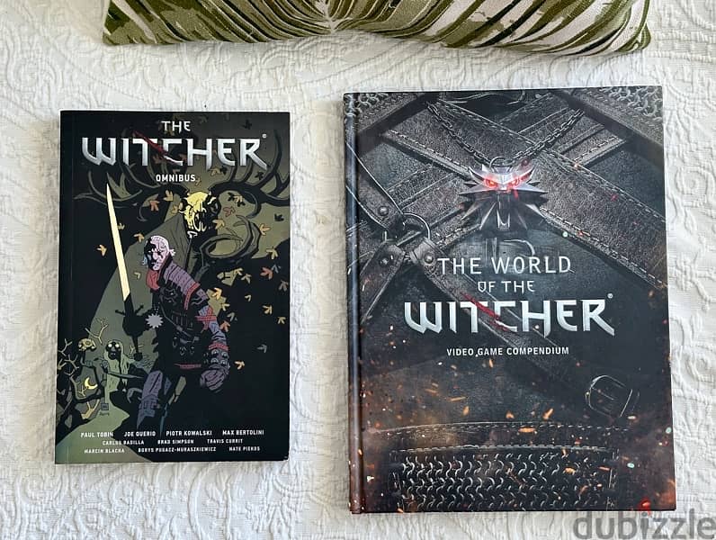 The Witcher: Comic Book + Video Game Compendium combo 0