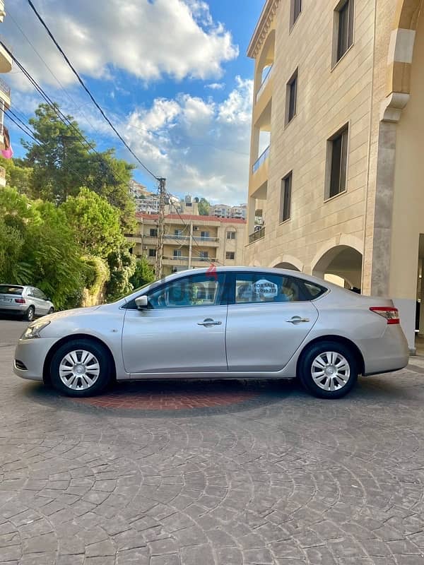 Nissan Sentra 2014 4