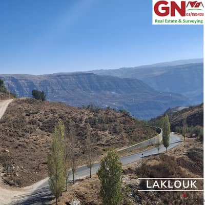 Land For Sale In Laklouk Main Road ارض للبيع غلى الطريق العام لللقلوق